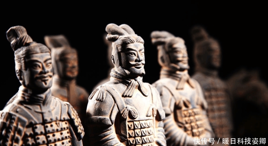 青铜剑|秦始皇陪葬品中的三样宝物, 现代人都不一定做到, 难怪秦能统一六国