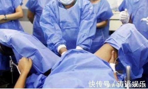 孕妈|孕妈生下龙凤胎,刚准备缝合时突然喊道“等一下”,医生一脸茫然