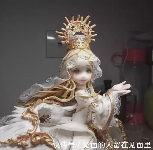 手办|三个月捏出来的暖暖手办,放大十倍后,其精致程度让人咂舌
