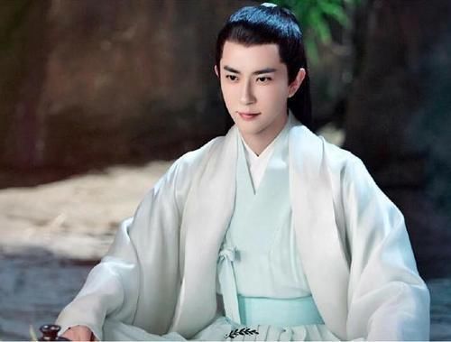 追光吧哥哥 《追光吧哥哥》初舞台得分榜:李汶翰无缘前15,于朦胧第13,榜首是他