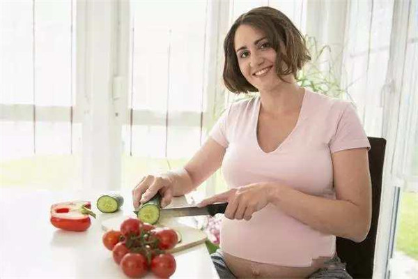 并非肚子大胎儿就发育好,当孕妈出现下列反常“信号”,恭喜了