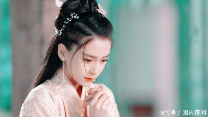 宋代女性的发式又简又仙,我们只会拉直烫头,跟宋代相比差远了