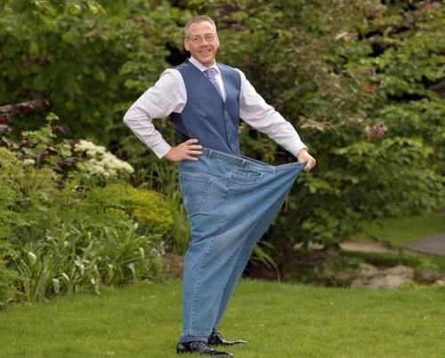 哑铃|每天十五分钟，使用一对哑铃练出好身材，避免肌肉受到伤害