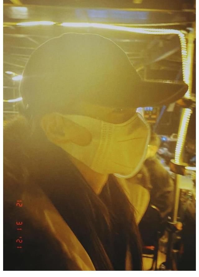 angelababy浙江卫视跨年晚会路透