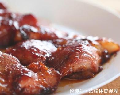  鲜椒|大厨家常美食尖椒炒肥肠，酸姜鲜椒肉丝，莲藕黄豆猪脚汤的做法