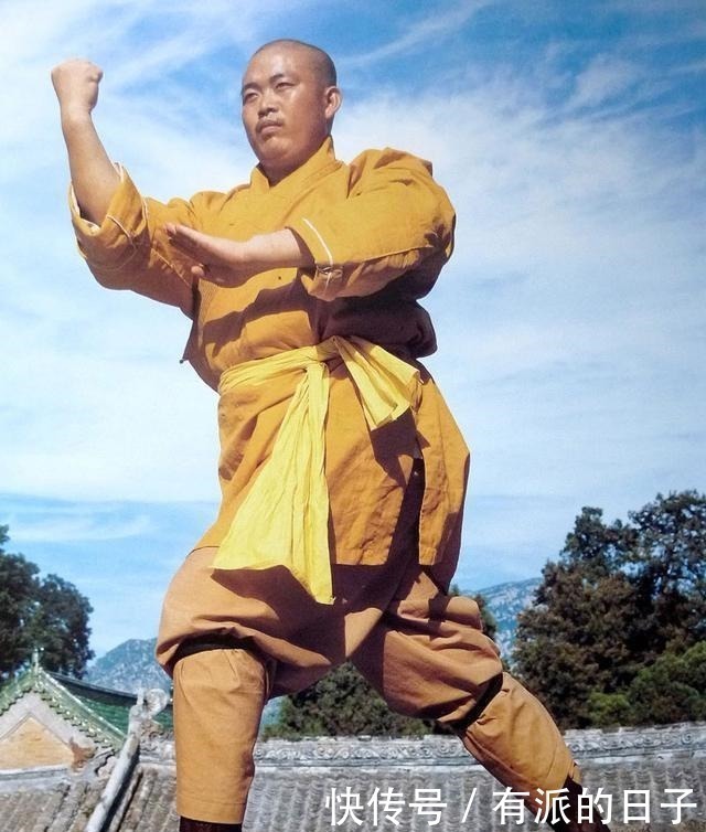 少林方丈释永信练功照看起来很厉害,自曝曾练过100种少林功夫