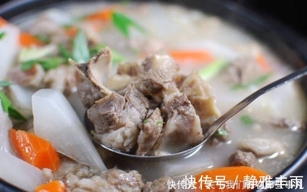羊肉|炖羊肉,大厨教你“4加2不加”,羊肉没膻味,滋补不上火,更鲜美