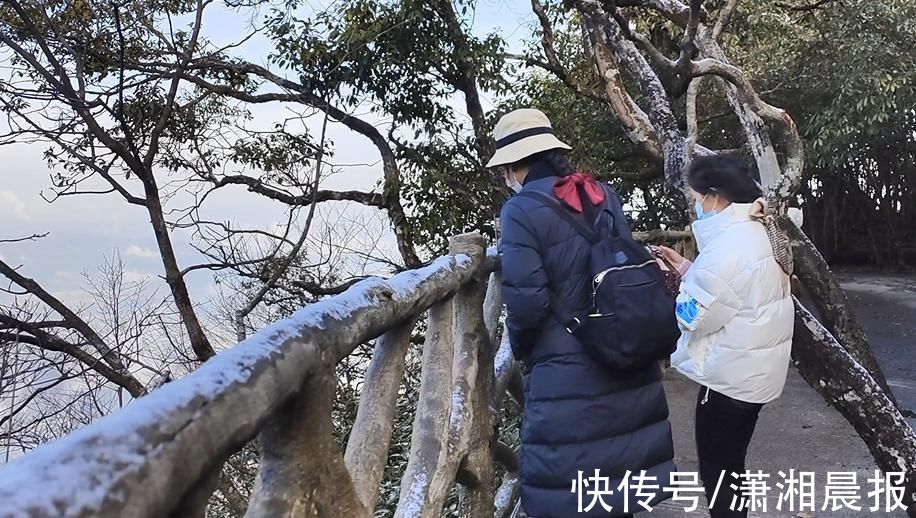 小雪初晴|小雪节气，张家界天门山现初雪身影