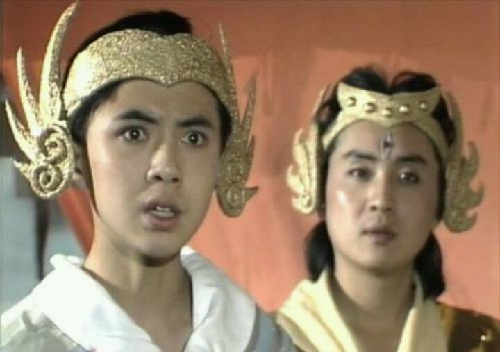 纣王|一介武夫黄飞虎反商投西岐,后有闻太师追兵,如何斩将过五关?