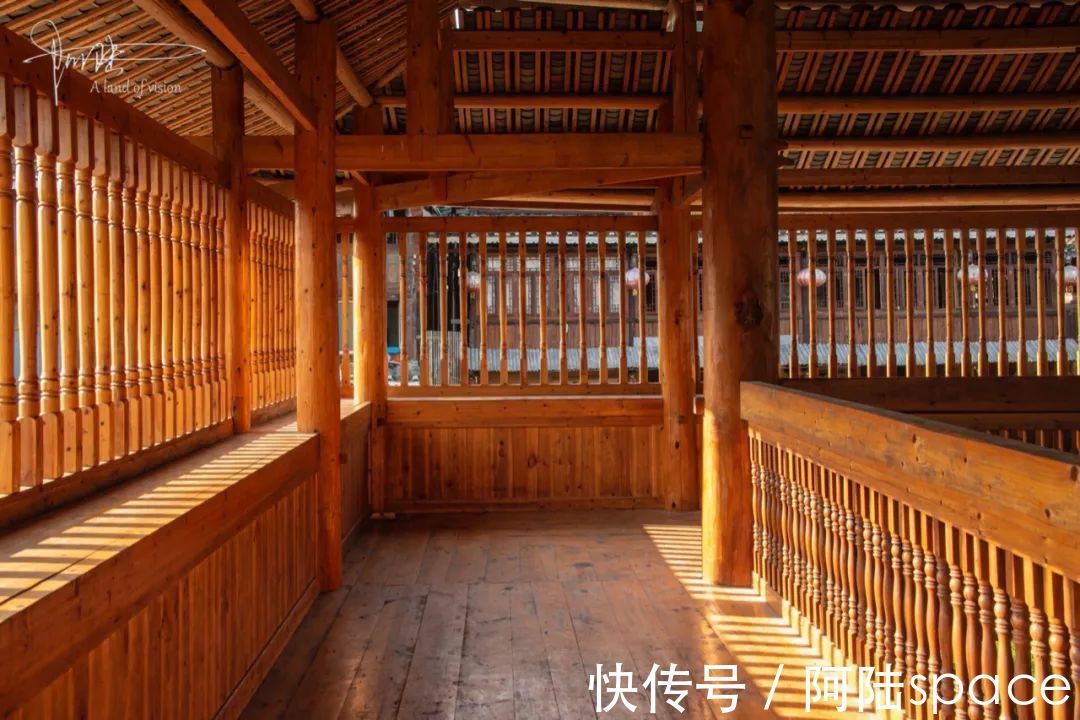 湘西|神秘的湘西腹地,这座没有一钉一卯的“係凤楼”,堪称建筑奇迹