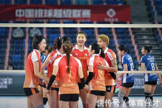 瓦尔加斯|天津女排太棒了!队史第十四座冠军奖杯,李盈莹傲视所有同期球员