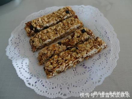 就可以|女生减肥期间容易嘴馋,选择三种零食,养出易瘦体质想不瘦都难