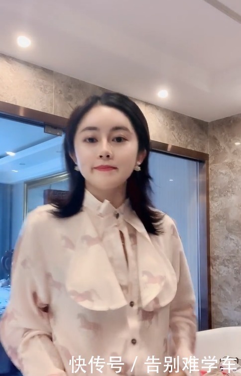 卫生间|美女卫生间拍照，是怕别人不知道你家卫生间好看吗