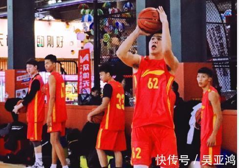 张帆|马布里弃用!21岁小将难掩落幕,起点曾远超廖三宁,如今无球可打