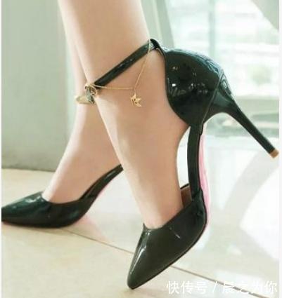 高跟鞋 尖头细跟鞋的时髦,增添了女人的柔美妩媚!