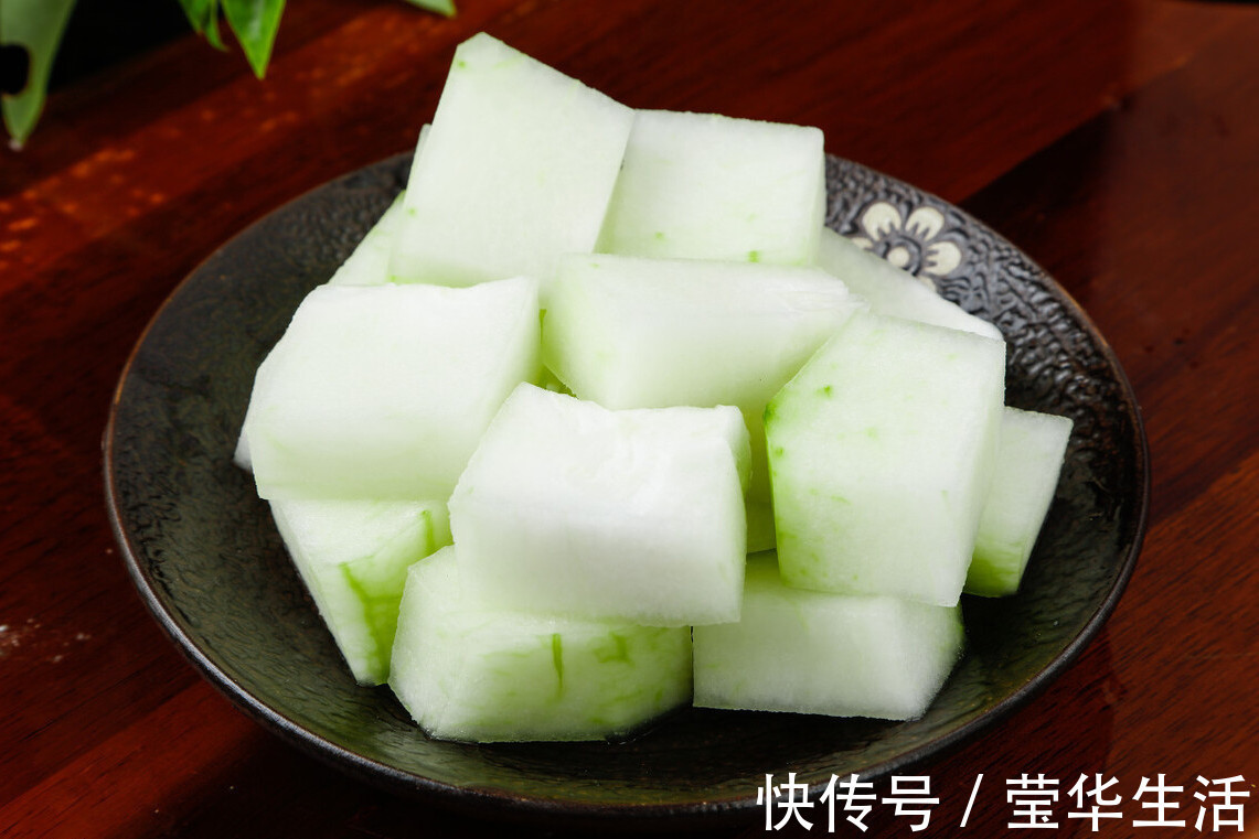 夏天|夏天太炎热,推荐大家多喝这道汤,清爽不腻又解暑,老少皆宜