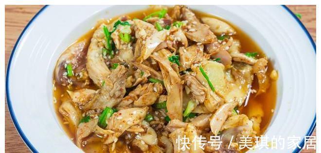 饭菜|今天的晚餐,有鱼有肉,荤素搭配,爸妈回来就能吃上可口的饭菜了