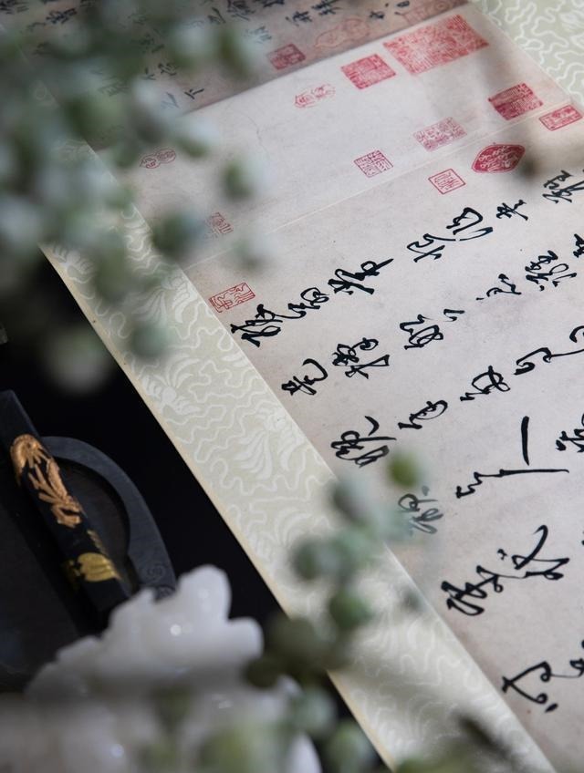 古韵|这对夫妻晒出146㎡之家，一点都不豪华的“中式”，却被深深迷住