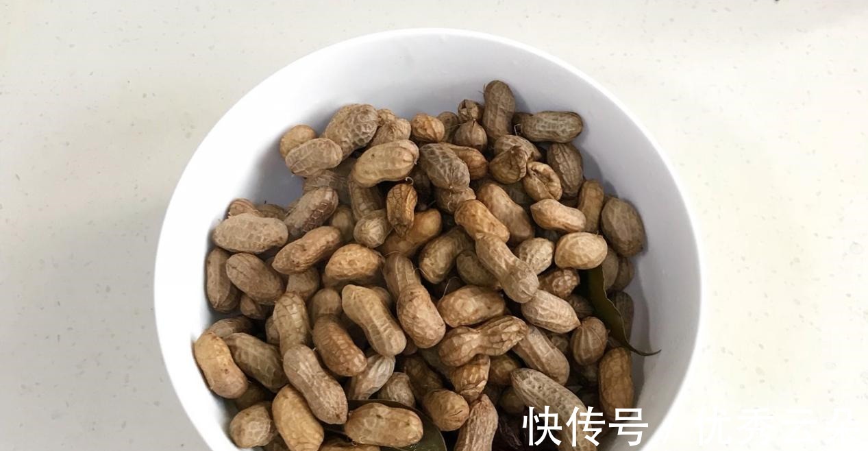 花生米|自制水煮花生,滋味十足,成本低,比买的还好吃!
