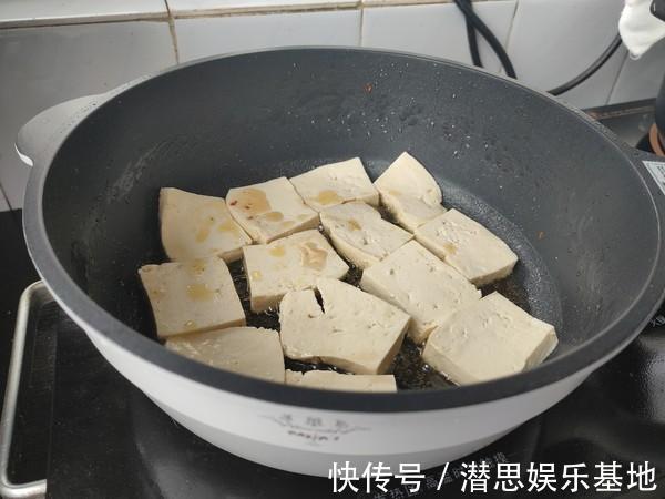 细砂糖|70岁外婆雷打不动,3天吃1次它,眼不花耳朵灵,腿脚特利索!