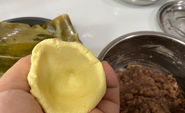 豆包|农村妈妈教你做好吃的粘豆包,香甜软糯不粘牙,做一次能吃半个月