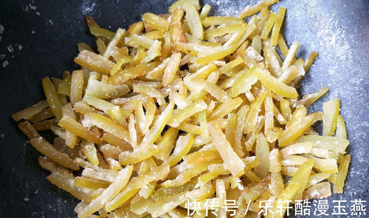 皮条|柚子皮别当垃圾扔了，教你做柚子皮糖，清火止咳化痰，好吃又健康