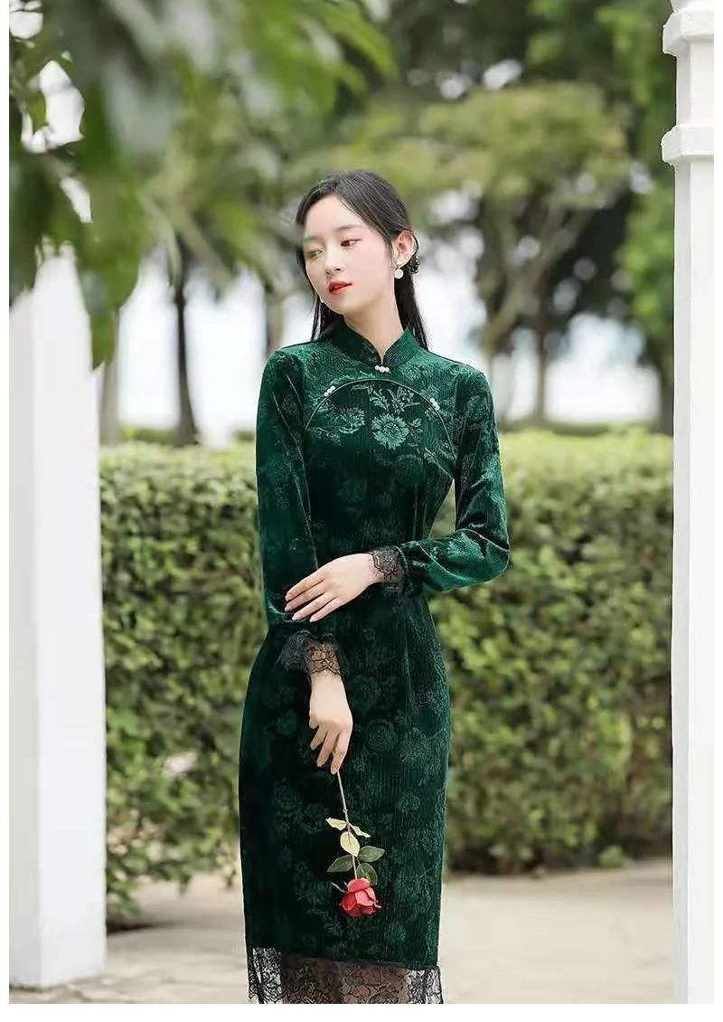 写真 中国女性为什么都喜欢穿旗袍,除了展现女性的优雅和气质外,而是情怀