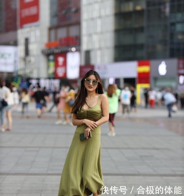 阔腿裤 连衣裙体现气质,休闲靓丽合时宜,穿出气质!
