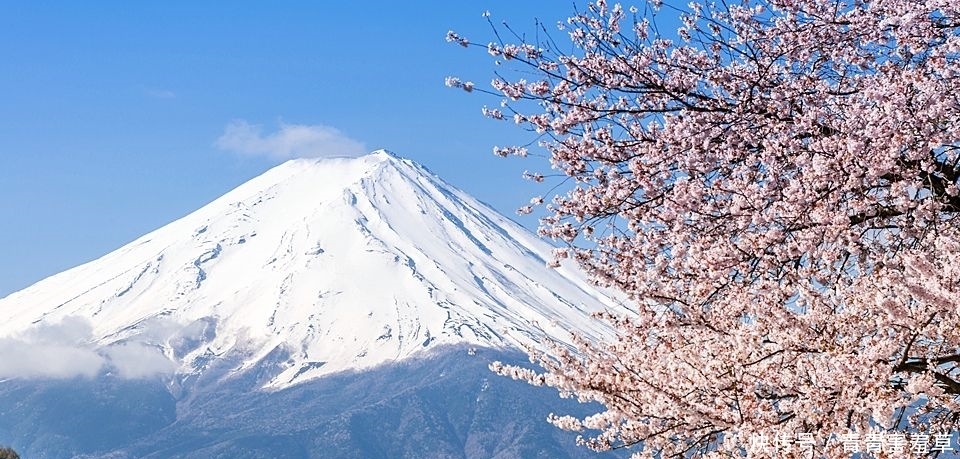 万年积雪的富士山被一场台风吹没了，富士山的真容是这样！