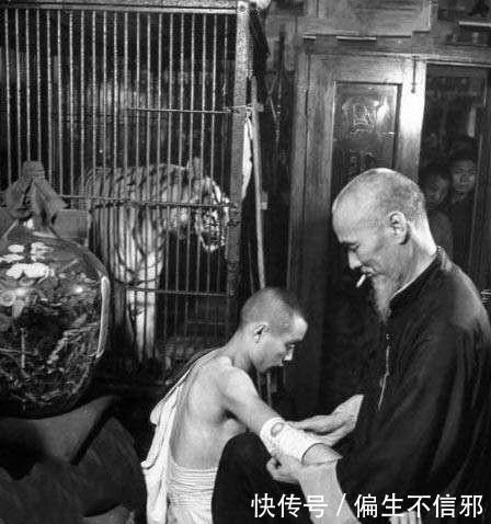 患者|脾越虚,腿越疼费伯雄的医案,教你健脾养腿,请体会