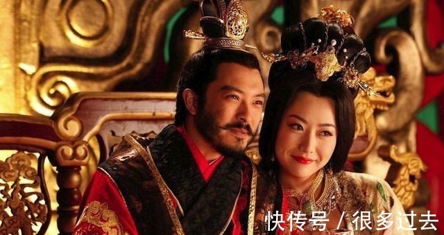 玄霸@李元霸3锤无人能挡,唯独这4人能敌,最后1人能把他震晕