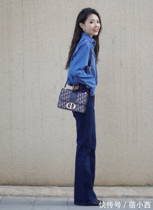 小个子 “牛仔裤”春季穿搭攻略:配毛衣、风衣都很洋气,好看的都挑好了