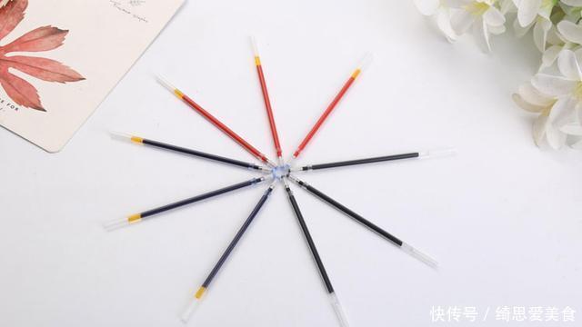 姑娘把笔芯缝在雨伞上,真是太聪明了,解决了困扰多年的难题