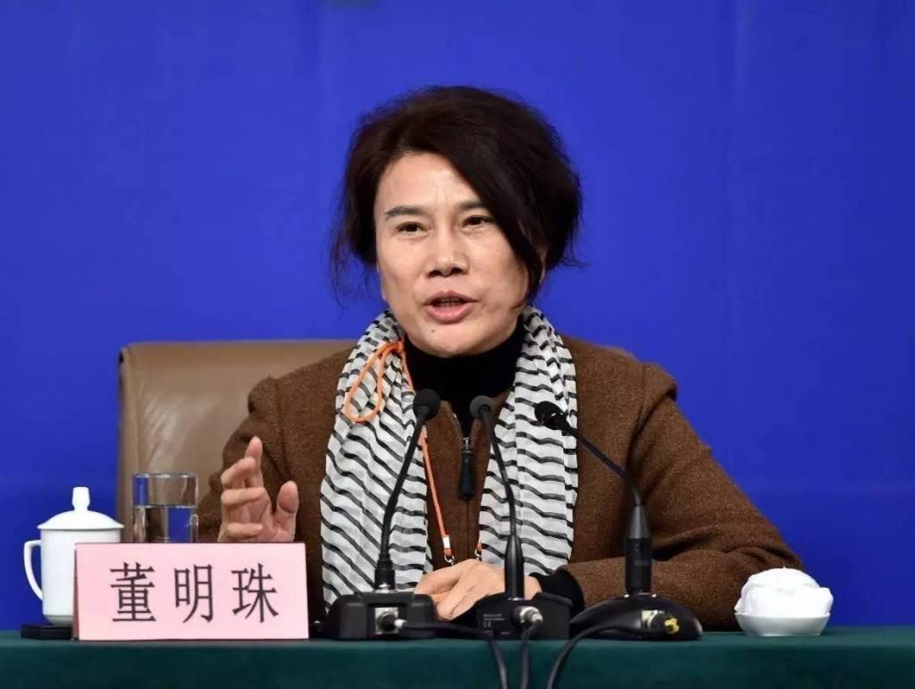 美的|董明珠该背锅吗?美的市值达6432亿,超过格力2400亿元!