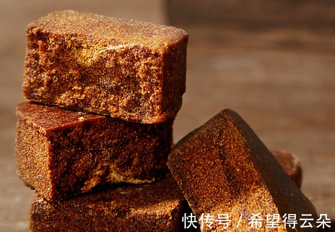 手撕面包|建议女生逛超市时，遇见这4款美食别错过，营养足，美味又便宜！