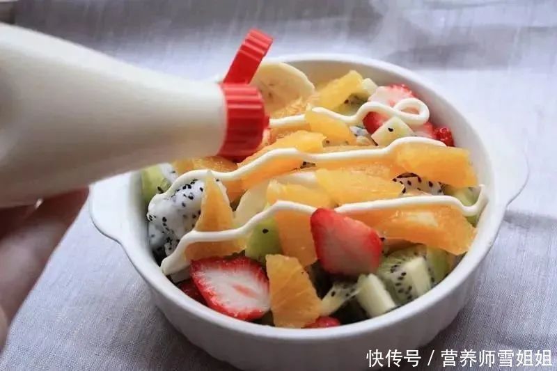 异常|血脂高的人,3类东西,少往嘴里“塞”,坚持6件事,血脂降得快