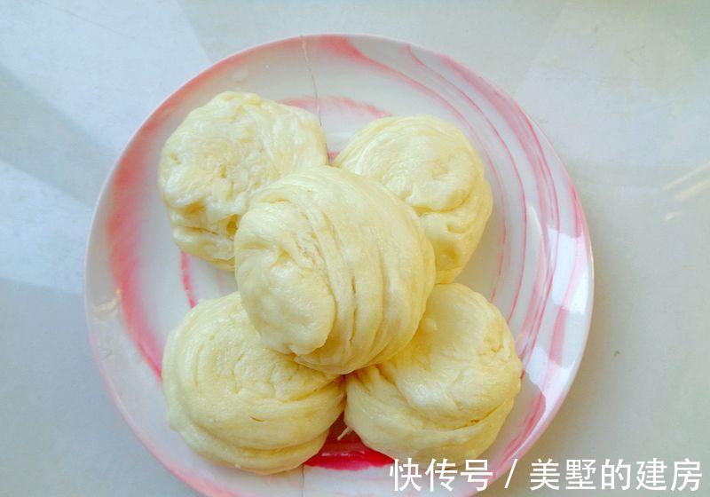 看我家周末两天早餐吃的啥？每天四种搭配，好吃好做，适合秋天吃