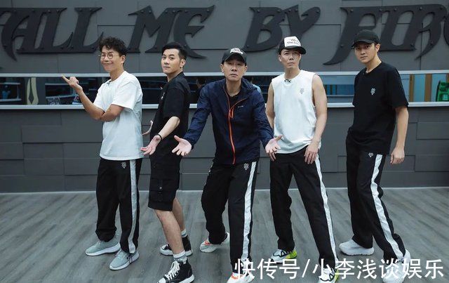 《大湾仔》开播,哥哥们开餐厅笑料百出,陈小春被喊去做餐厅保安