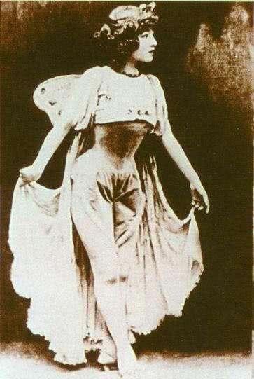 裕容龄|中国芭蕾第一人:曾是慈禧最爱的女官,23岁嫁给少将,活了84岁