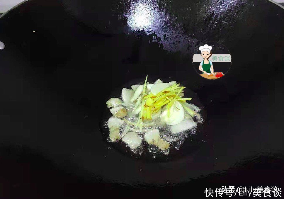 姜丝|端午过后，多给家人吃这素菜，下火解腻助消化，简单一炒，真爽口