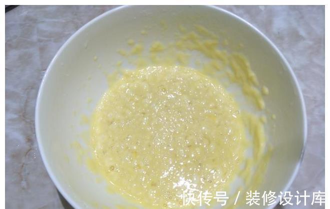 鸡蛋饼|入秋后,多用紫薯做早餐,软糯奶香,一口一个真香