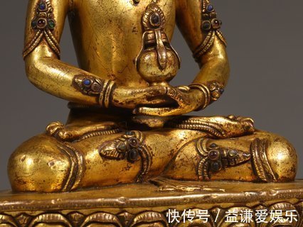 无量寿佛$清代,铜鎏金嵌宝无量寿佛