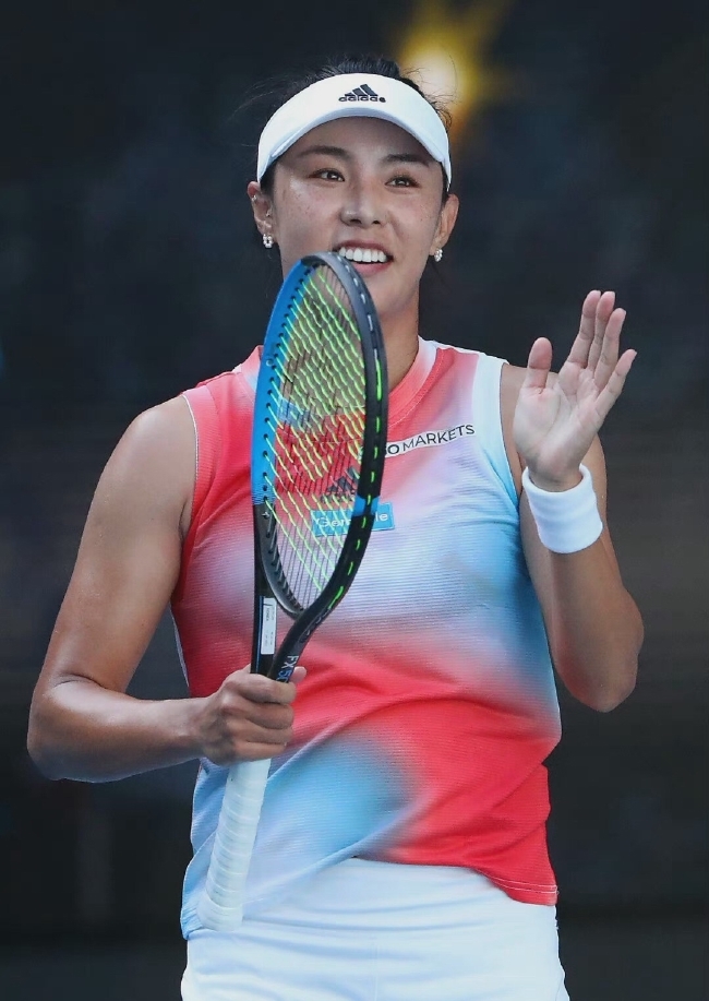 巴多萨|王蔷上升28位!WTA最新排名:康塔维特生涯首进前5