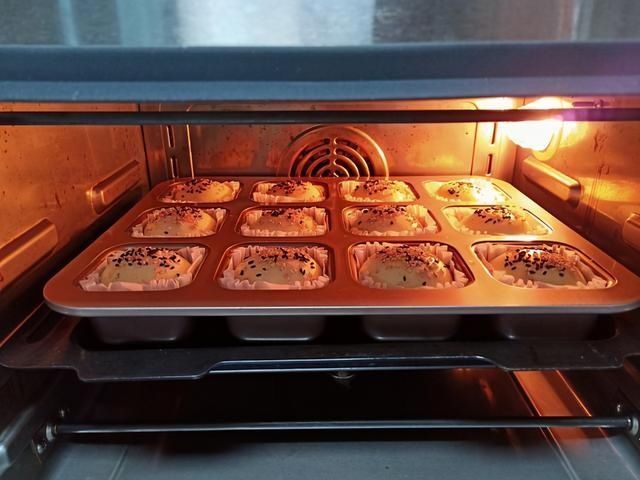 太香了！学会1个新早餐，1口1个吞下肚，做法超简单