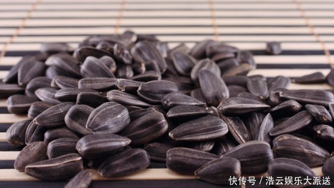 经常吃瓜子,对健康是好还是坏,今天就一次性告诉你答案