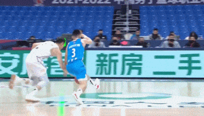 张骋宇|哈斯11分7板!季后赛边缘球队之战青岛轻取北控 张骋宇20+5