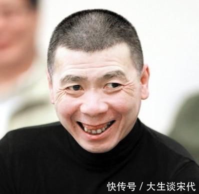 书法$冯小刚书法写出“瘦金体”神韵,马未都也称赞冯导人帅字好