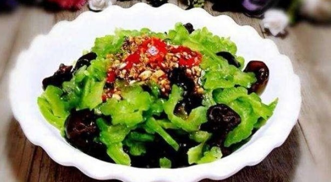 饭桌必不可少的几道家常菜，适合忙碌的上班族，试试会让大家满意