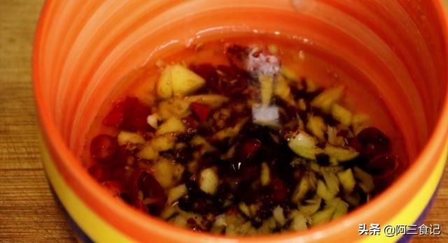 搅拌均匀|1红薯，1根黄瓜，简单一做，开胃解馋又下饭，连吃两碗不过瘾