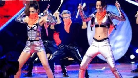 天空之城 他是最惨《中国好声音》冠军,再次参赛轻松夺冠,却依旧不火!